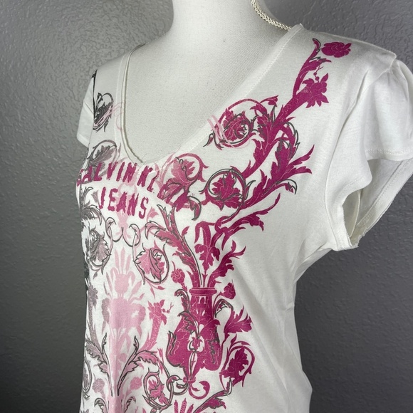 COPY - Calvin Klein Jeans T-shirt Large - Picture 5 of 12